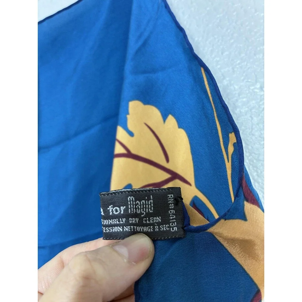 100% Silk Vintage Casca For Magid Scarf One Size Blue Floral 34x34 Square Print